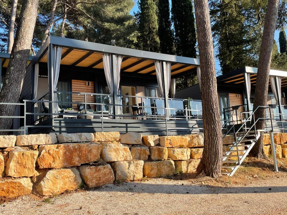 Harmonia Mobile Home Rovinj Ngoại thất bức ảnh